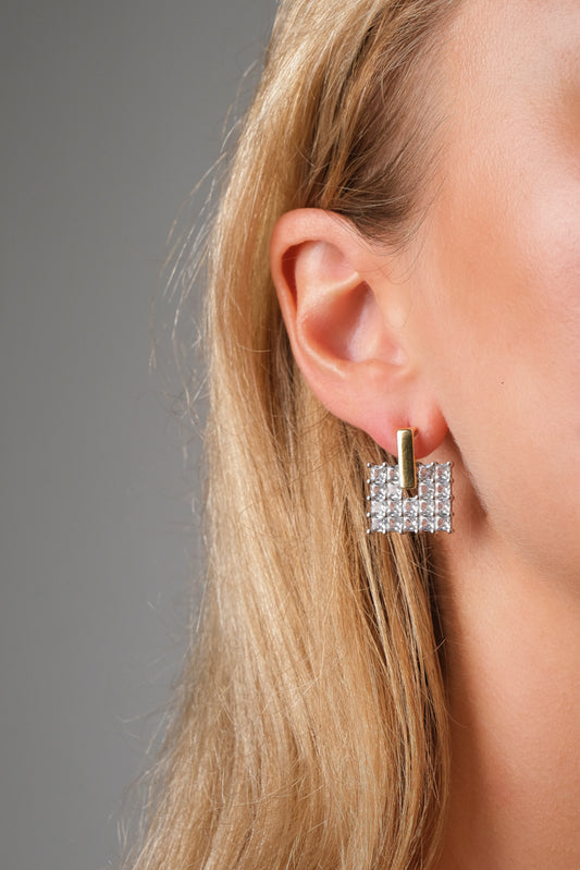 Gold and Silver Geometric Crystal Earrings – Modern and Sophisticated Statement Jewelry