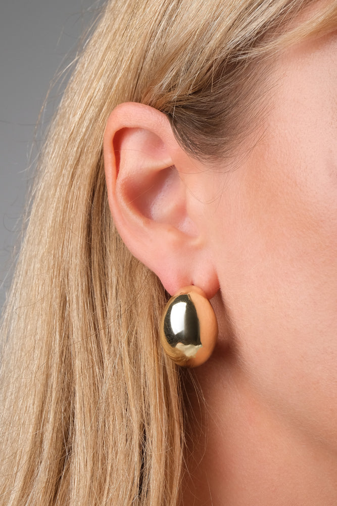 Bold Gold Dome Earrings – Timeless and Elegant Statement Jewelry